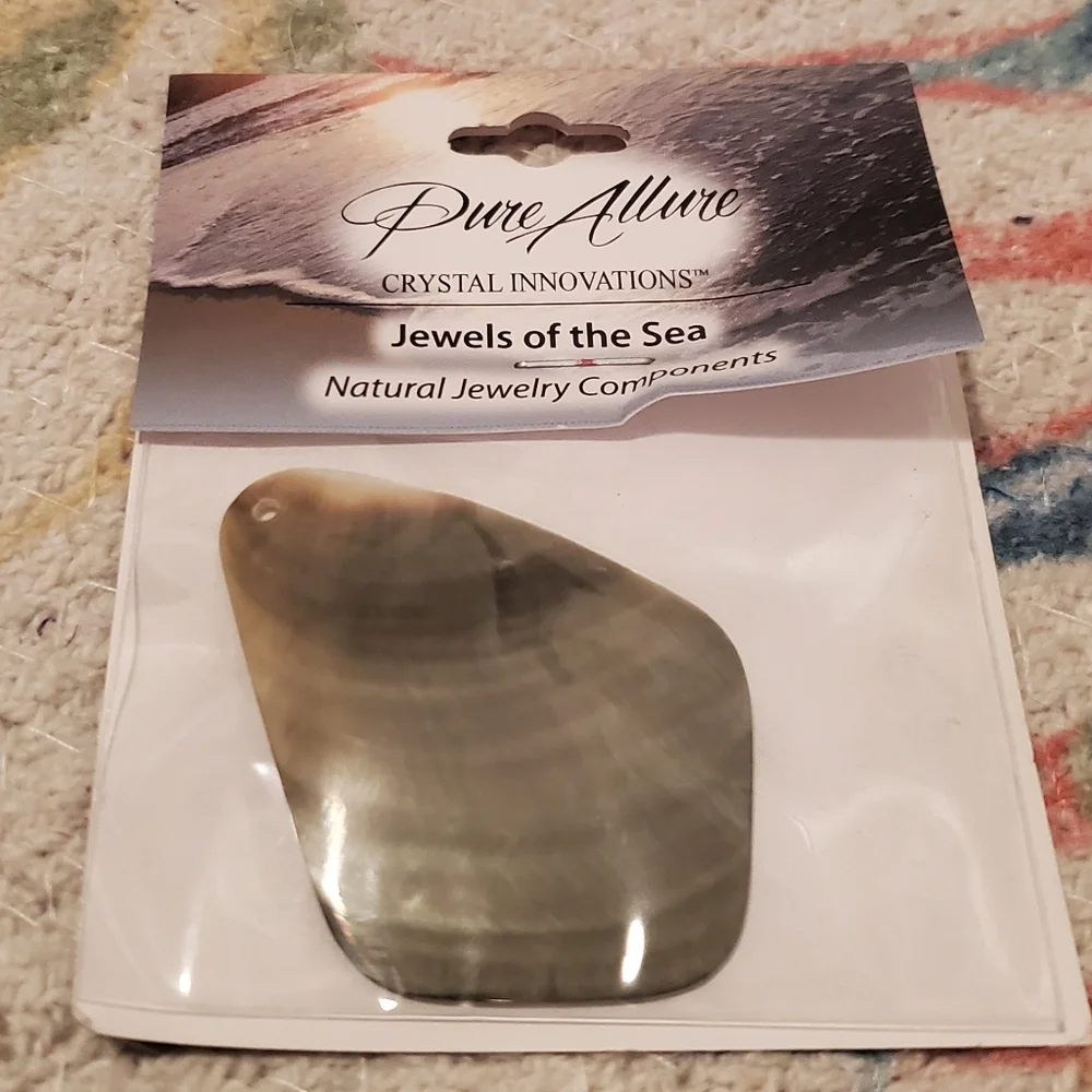 Pure Allure Crystal Innovations Jewels of the Sea Statement Pendant Glass Bead